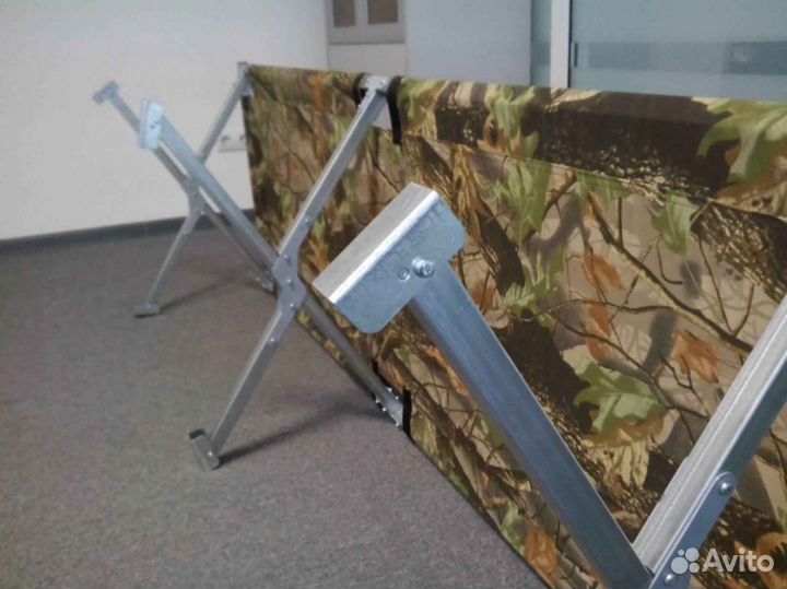 Походная кровать-раскладушка