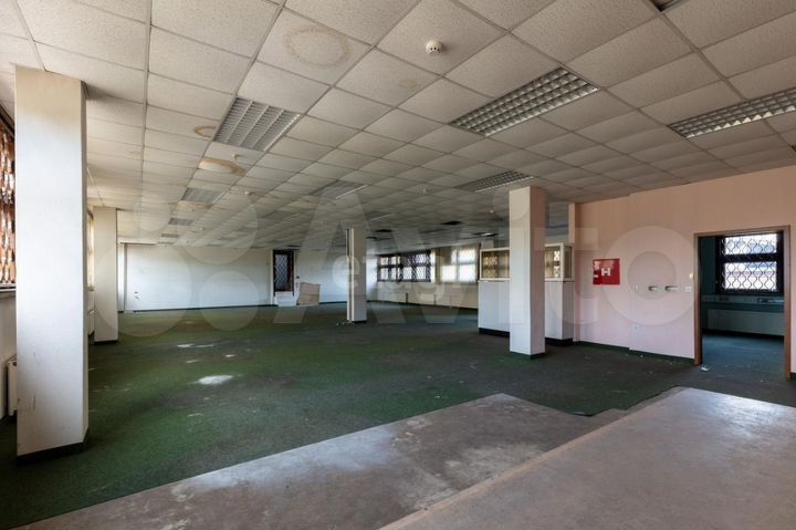 Продам помещение свободного назначения, 378.4 м²