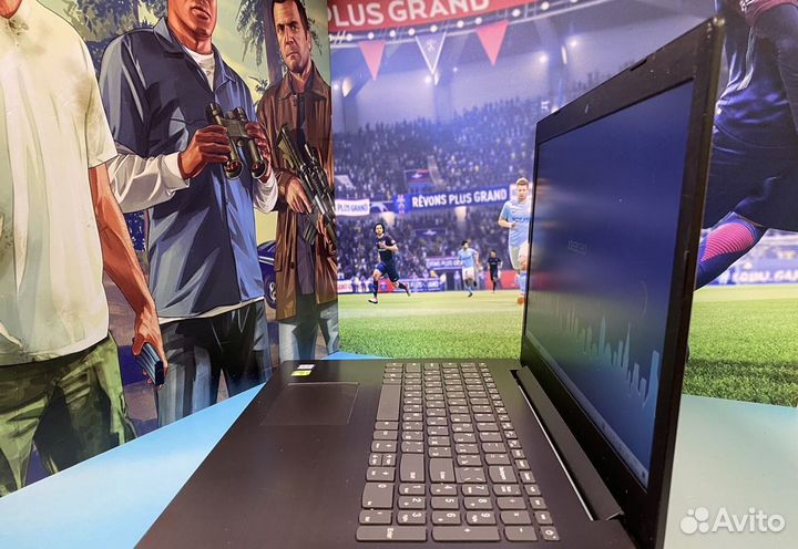 Игровой Ноутбук Lenovo 2 видеокарты/Full-HD/i3/8gb