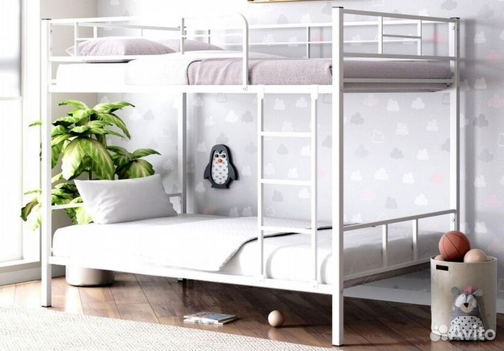 Двухъярусная кровать металлические