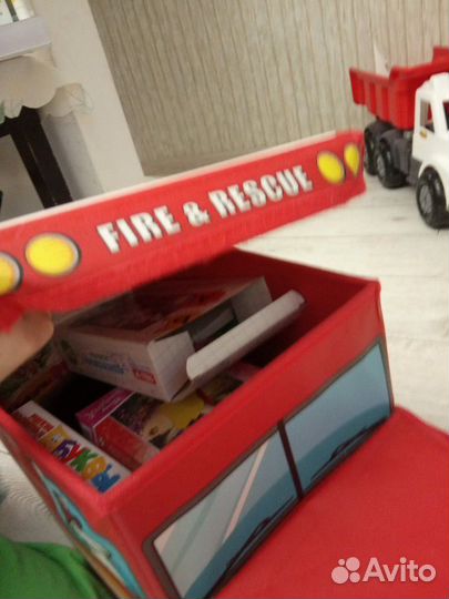 Ящик,стул автобус