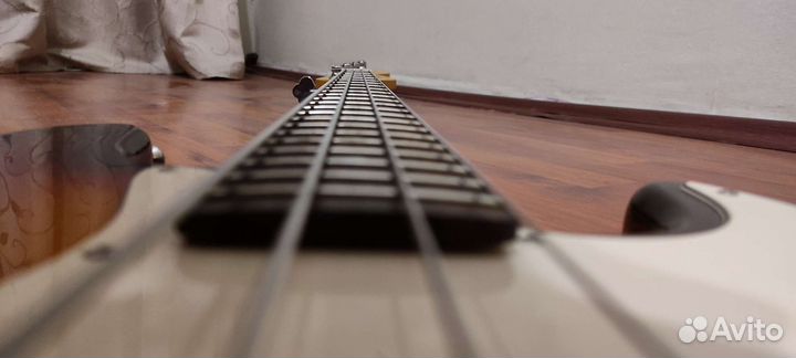 Бас гитара Legend by Aria Pro ll