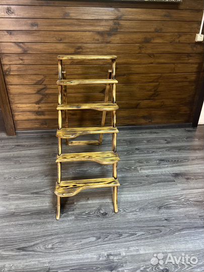 Подставка (стремянка) для цветов