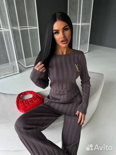 Костюм брючный saint laurent