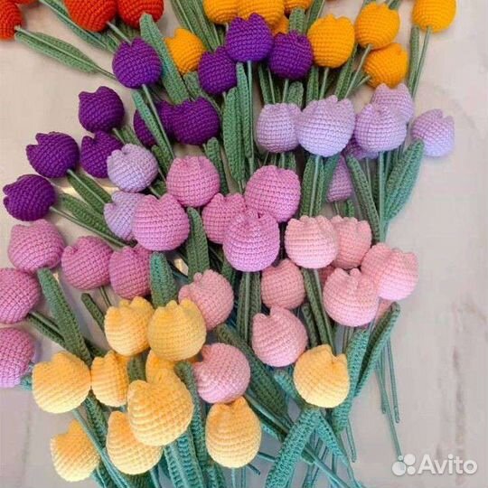 Вязаные цветы для интерьера