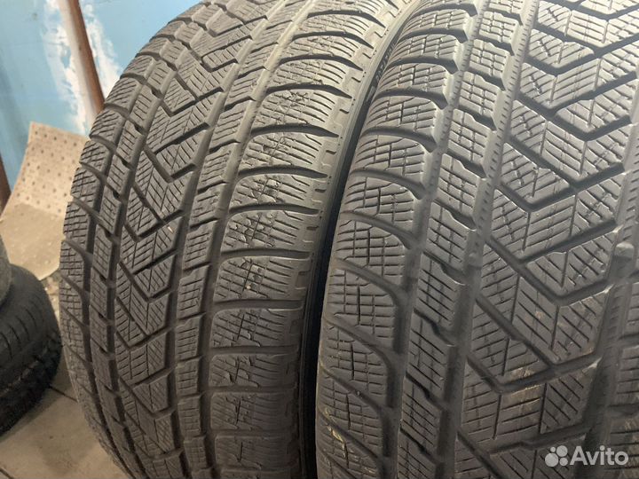 Pirelli Scorpion Winter 275/40 R21 и 305/35 R21