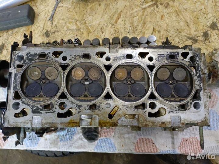 Головка блока цилиндров Ford 2.0 Zetec