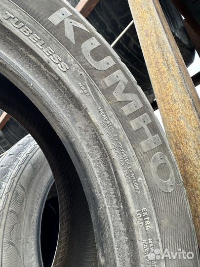 Kumho Ecsta HS51 235/45 R17