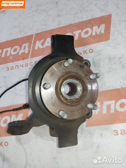 Кулак передний правый Nissan Teana J32 2010