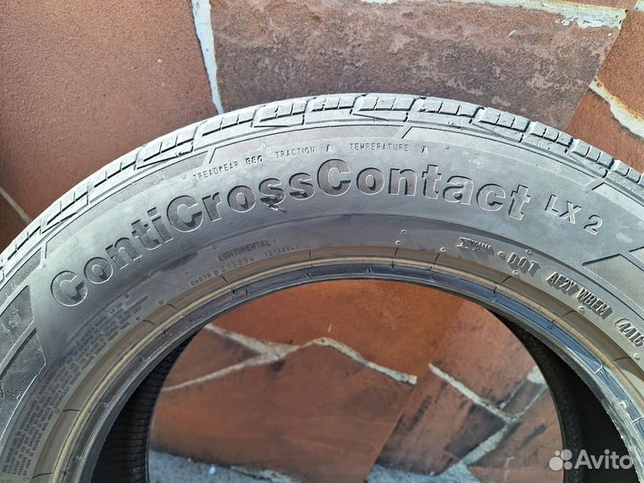 Continental ContiCrossContact LX2 225/65 R17