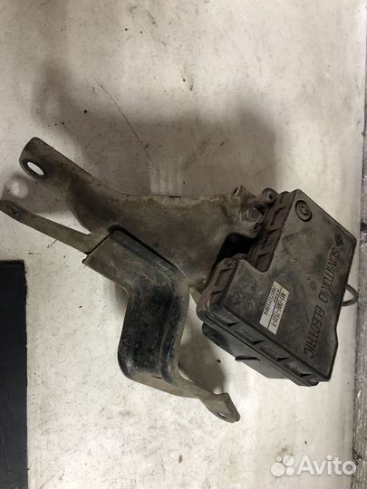 Блок ABS Mitsubishi Lancer 9