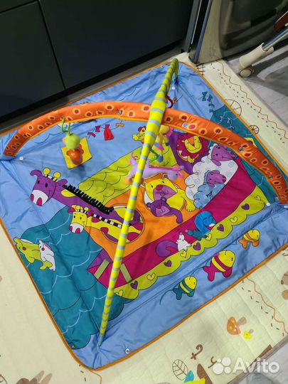 Развивающий коврик