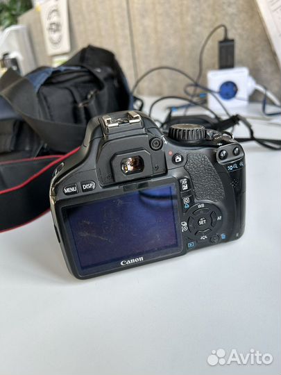 Фотоаппарат canon 550D+чехол+флешки