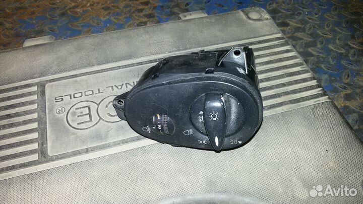 Форд фокус 1 переключатель света фар