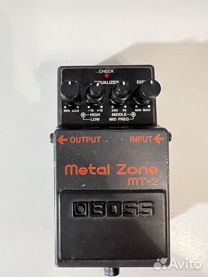 Гитарная педаль Boss metal zone MT-2