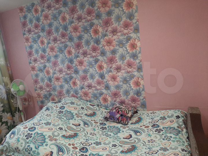 Комната 18 м² в 5-к., 4/5 эт.