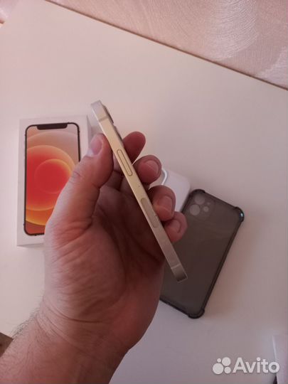 iPhone 12 mini, 64 ГБ