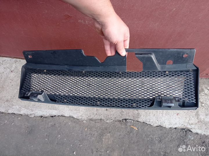 Решетка радиатора 2110 - 12