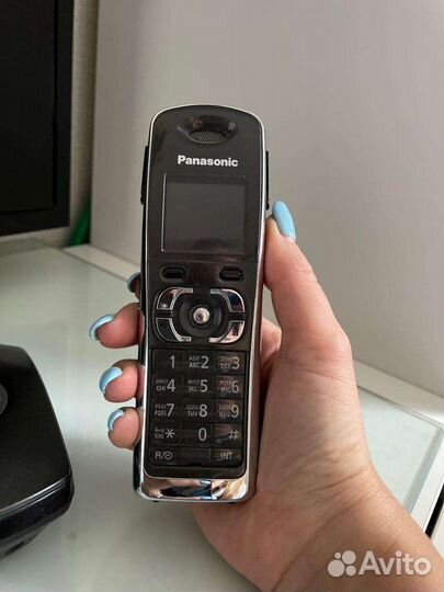 Телефон panasonic