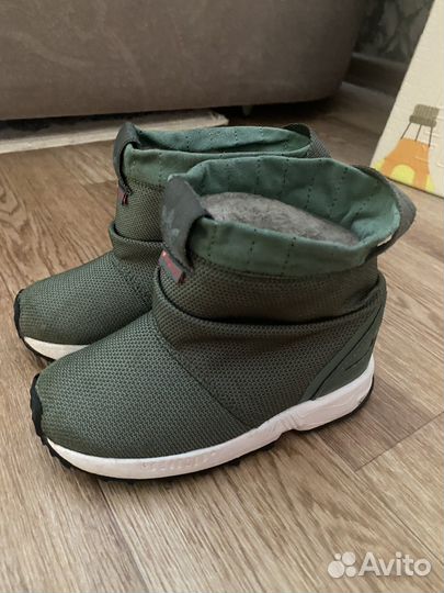 Ботинки adidas 24