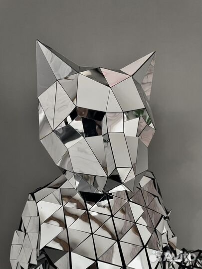 Зеркальная Кошка