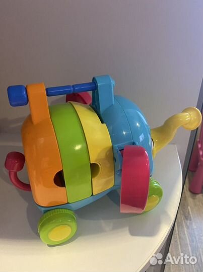 Слон музыкальный tomy 5 в 1