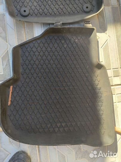 Автомобильные коврики Volkswagen Polo