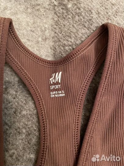 Топ спортивный hm