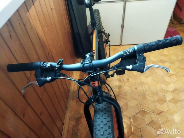 Велосипед фэтбайк Black One Monster d-26 20