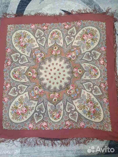 Павловопосадская шаль 146*146
