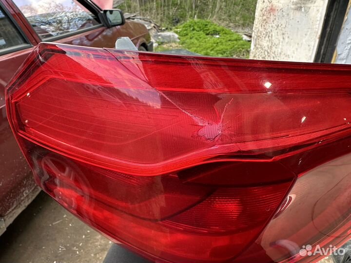 Задний правый фонарь BMW G30