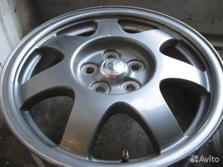 R16 5*100 оригиналы Toyota на все тойоты, pontiac