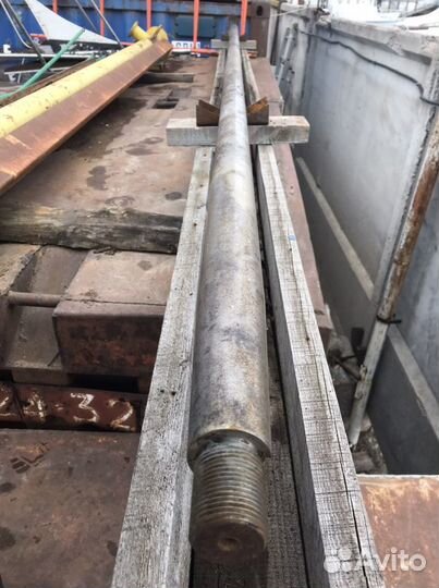 Вал гребной для моторной яхты