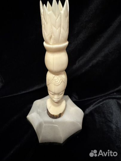 Фигурка из бивня