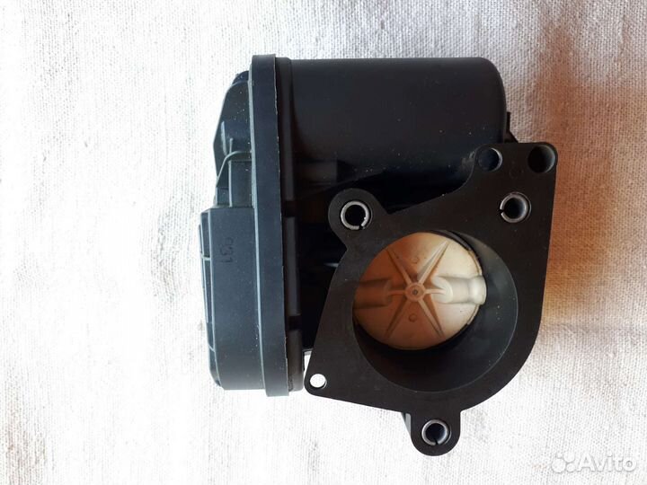 Оригинальная дроссельная заслонка TU5JP4