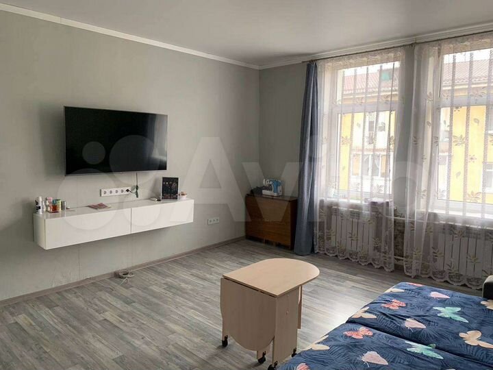 Комната 48 м² в 4-к., 4/4 эт.