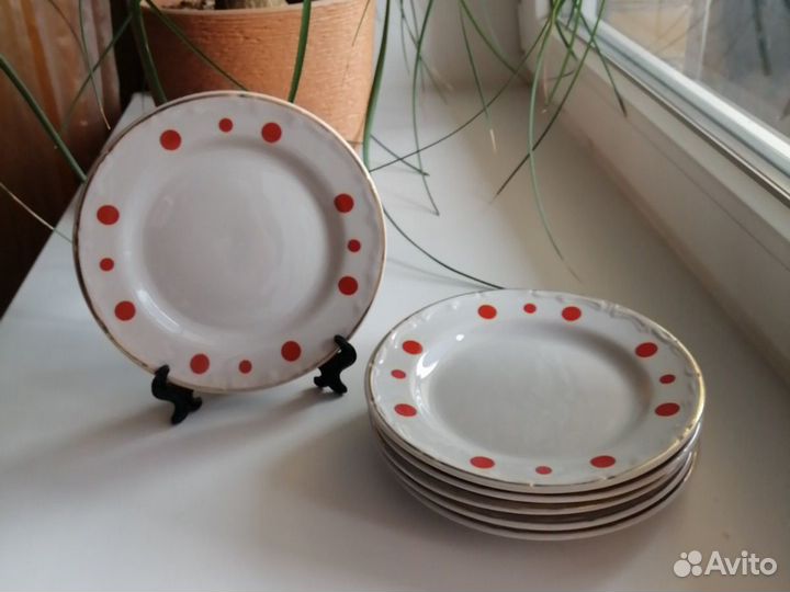 Тарелки СССР разные