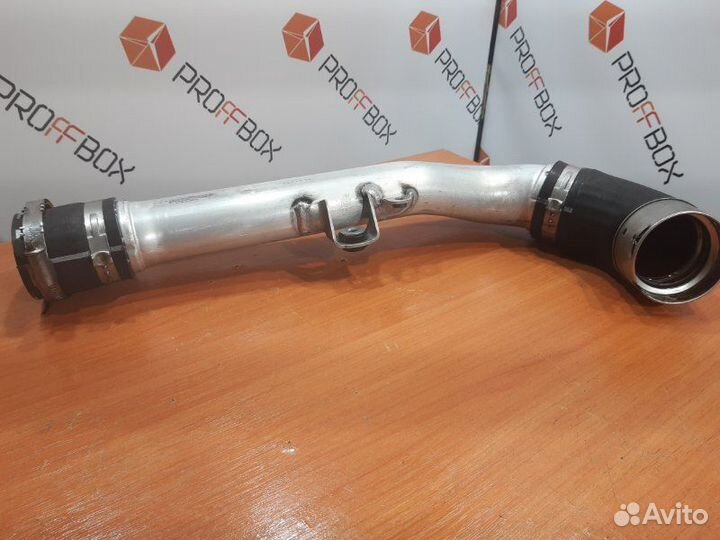Патрубок интеркулера Mercedes Glc X253 OM651 2.2