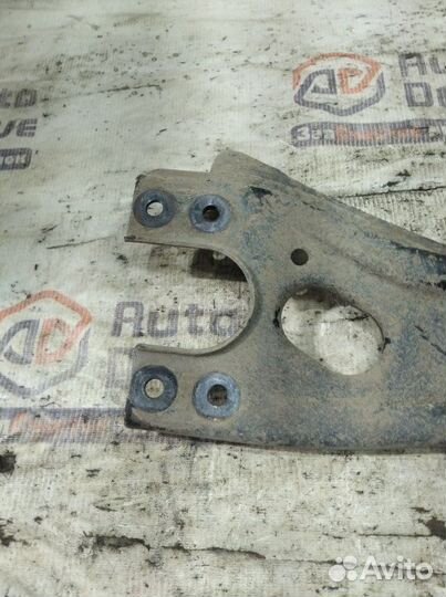 Рычаг продольный задний Hyundai I30 FD G4FC 2009