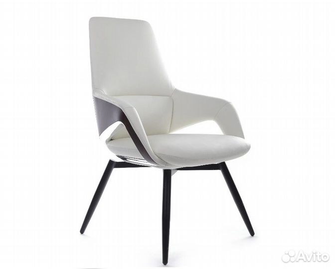 Конференц кресло. Натуральная кожа