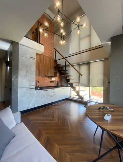 Своб. планировка, 43,5 м², 3/3 эт.