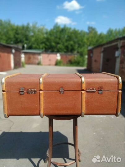 Чемодан каретный
