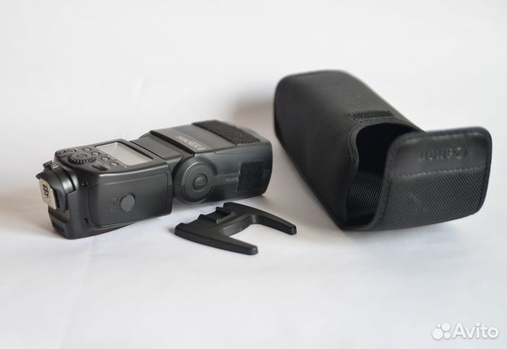 Фотовспышка canon