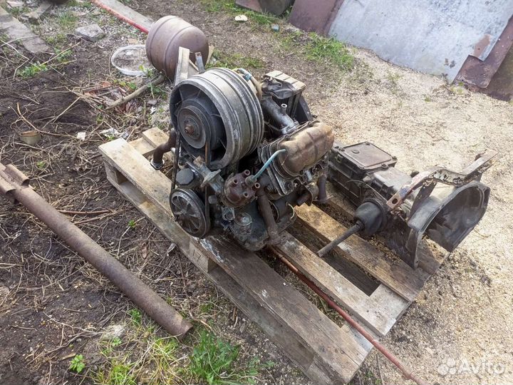 Двигатель и коробка на запорожец
