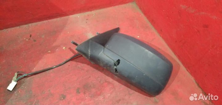 Шевроле Нива зеркало левое электрическое н.о 15 г
