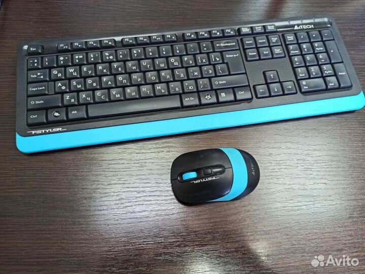 Клавиатура и мышь беспроводная