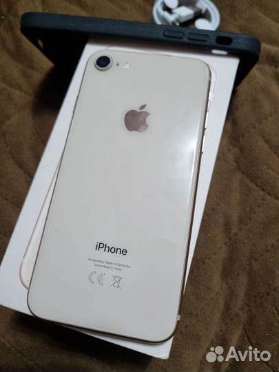 iPhone 8, 64 ГБ