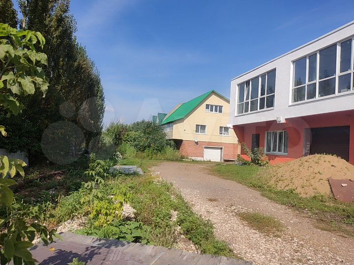 Таунхаус 160,6 м² на участке 8 сот.