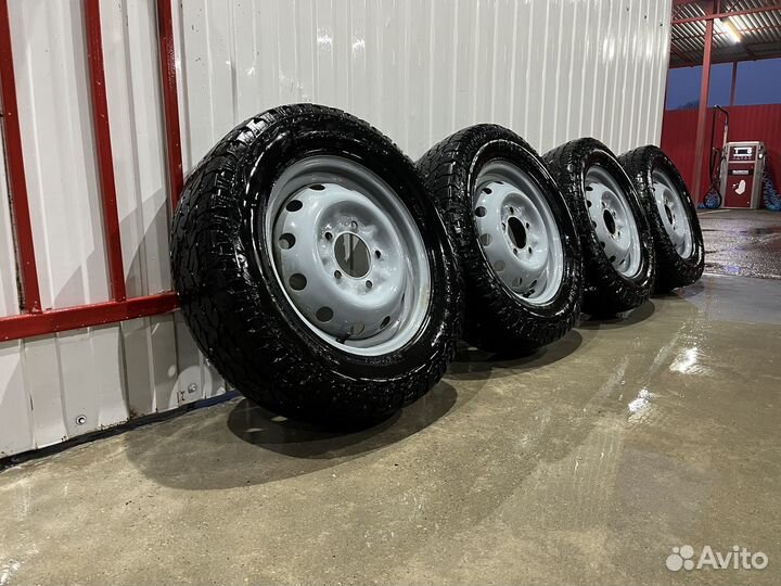 Колеса на Ниву 16