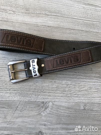 Кожаный ремень Levis 95см